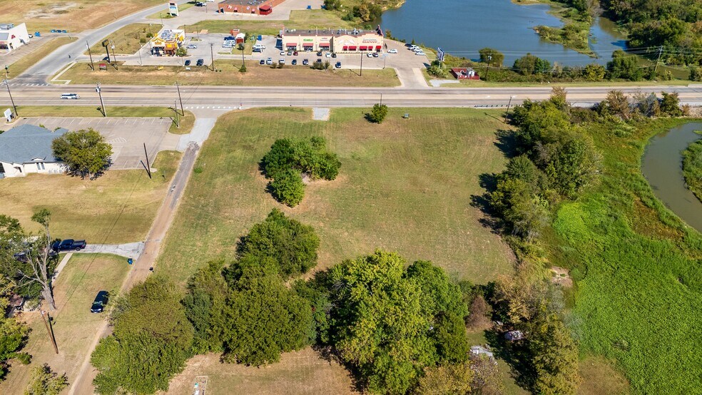 More Photos Of Spruce Trl & Highway 334, Gun Barrel City Land For Sale
