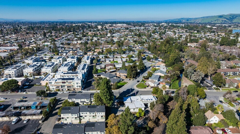 More Photos Of 40775 Max Dr, Fremont Apartments For Sale