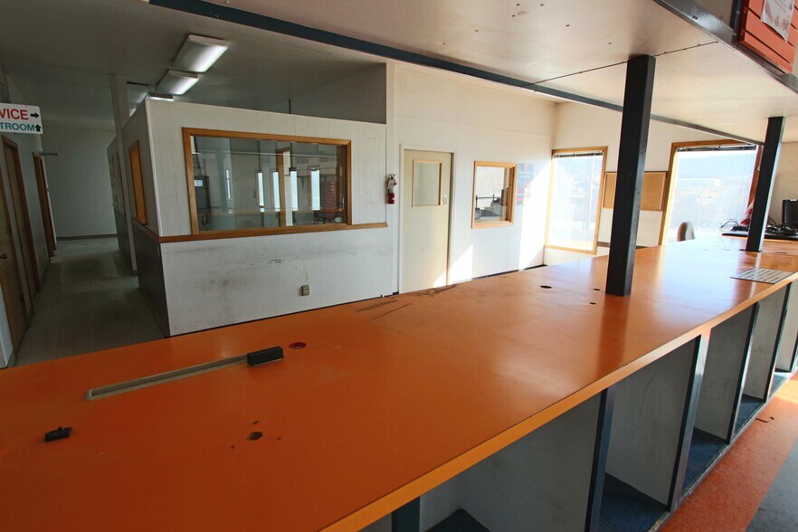 More Photos Of 2765 US Highway 2 W, Kalispell Industrial For Sale