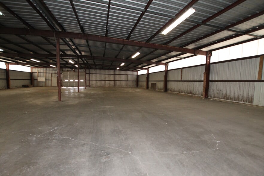 More Photos Of 9 Old Westminster Rd, Hubbardston Warehouse For Sale