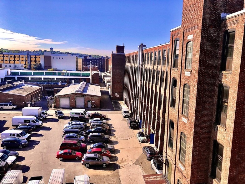 More Photos Of 222 Lake Ave, Yonkers Manufacturing For Lease