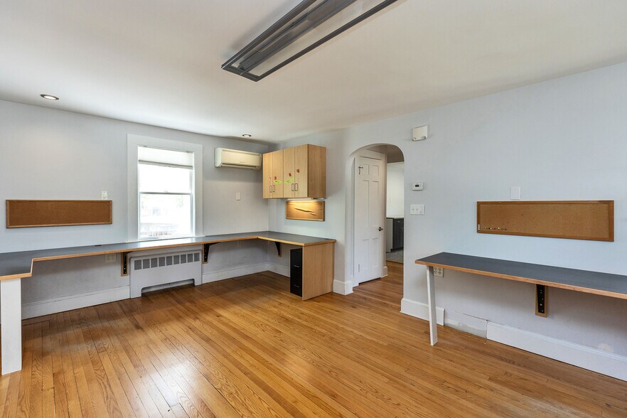 More Photos Of 479 Nashua St, Milford Office For Sale