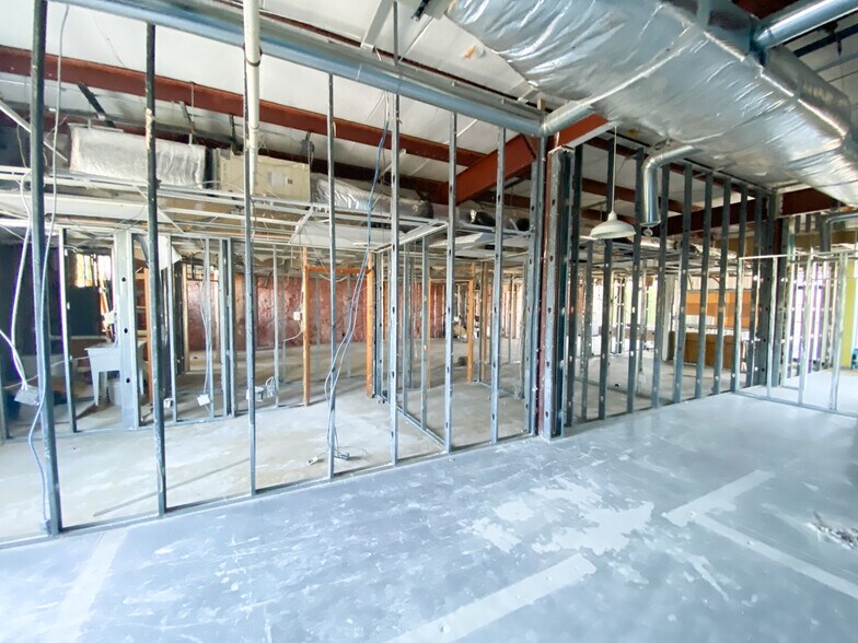 More Photos Of 100 Walkers Village Way, Walkersville General Retail For Lease
