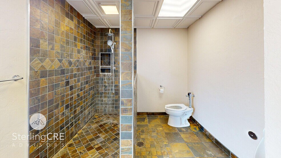 More Photos Of 424 N Higgins Ave, Missoula General Retail For Sale