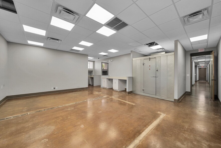 More Photos Of 6061 NE 14th Ave, Fort Lauderdale Medical For Lease