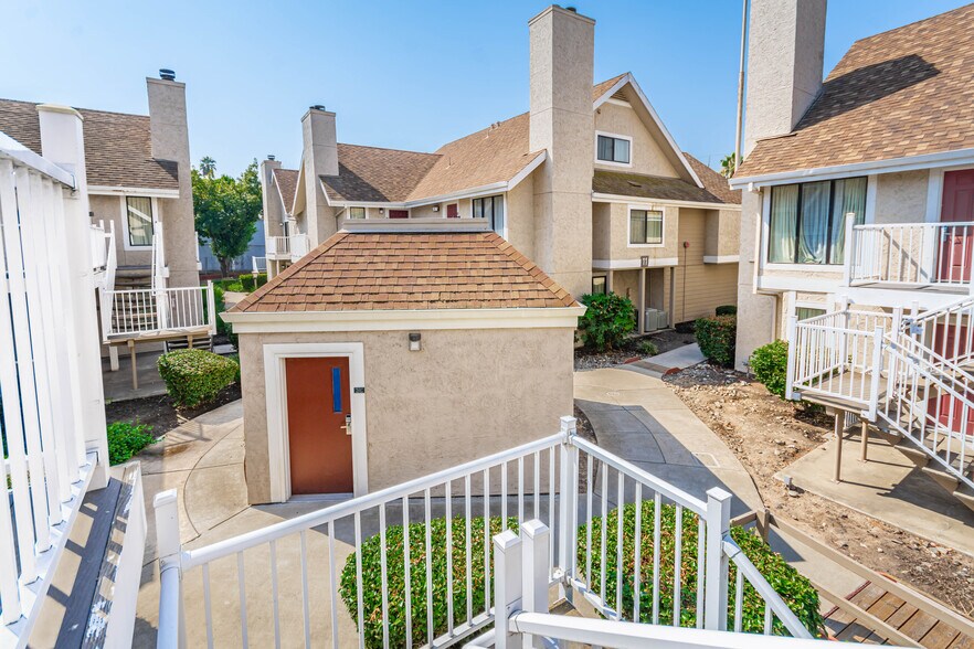 More Photos Of 1530 Howe Ave, Sacramento Hotel For Sale
