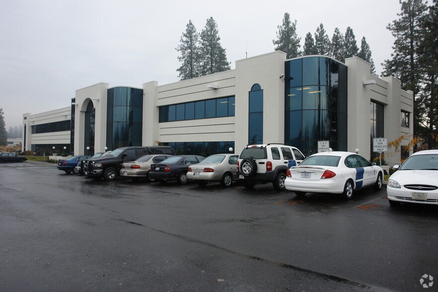 5709 W Sunset Hwy, Spokane, WA 99224 Office For Lease