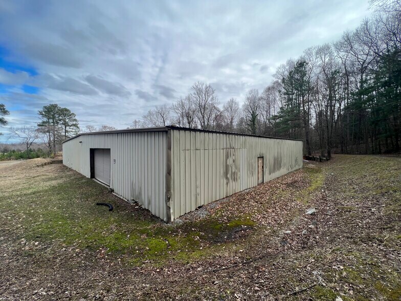 More Photos Of 11949 Hogans Aly, Chester Self Storage For Sale