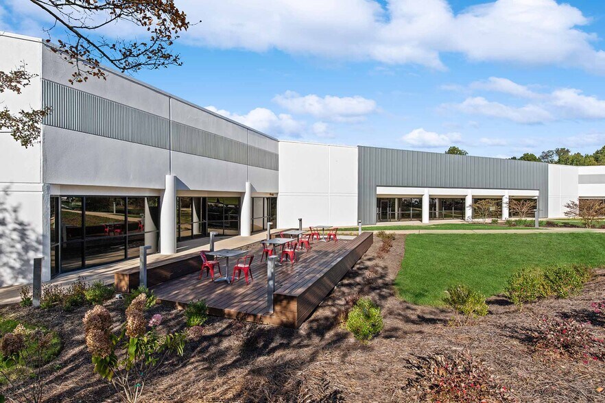 More Photos Of 4900 Prospectus Dr, Durham Research And Development For Lease