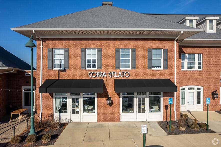 More Photos Of 925 N State St, Westerville General Retail For Lease