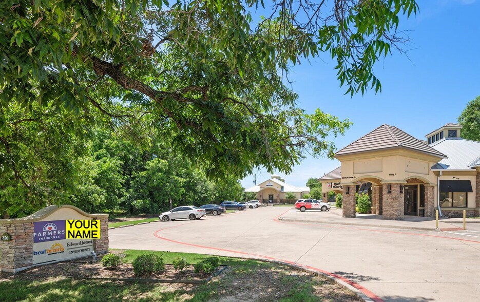 More Photos Of 350 Rufe Snow Dr, Keller Medical For Lease