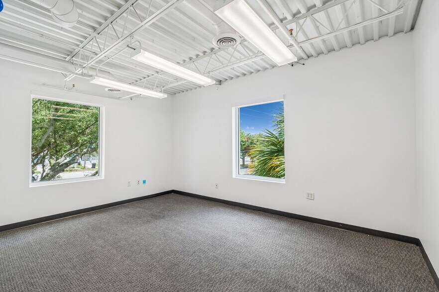 More Photos Of 1515 Marion St, Tampa Loft Creative Space For Lease