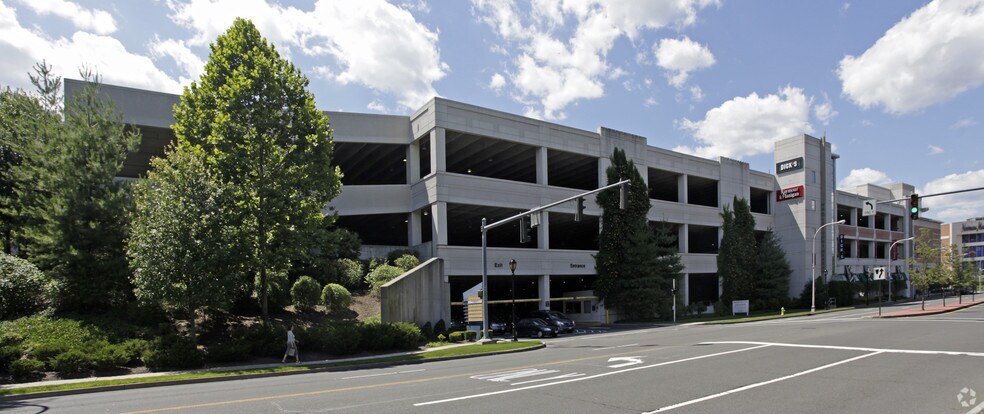 More Photos Of 1 Maple Ave, White Plains Unknown For Lease