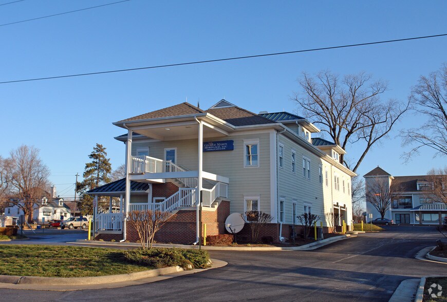 More Photos Of 606 S King St, Leesburg Office For Lease