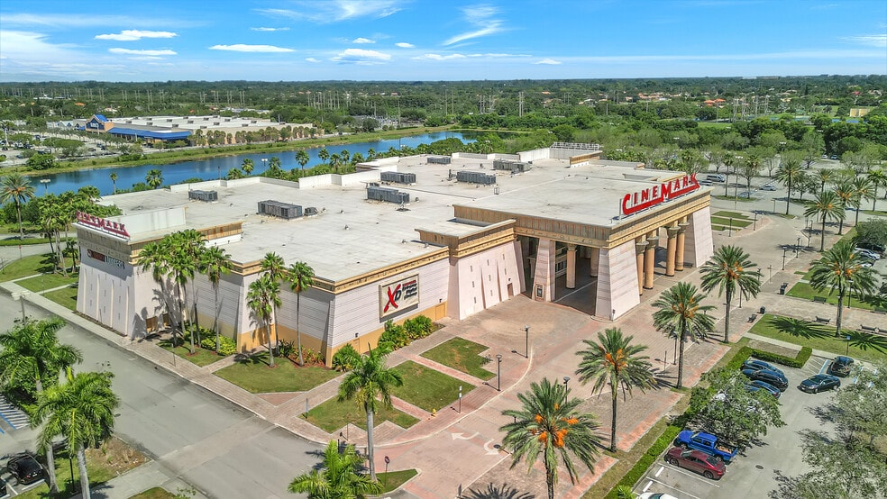 More Photos Of 15601 Sheridan St, Davie Unknown For Lease