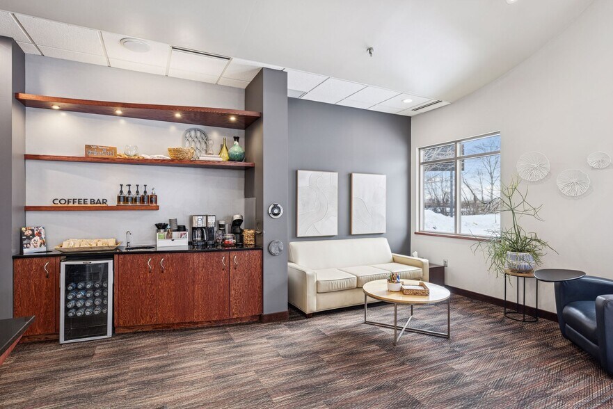 More Photos Of 3340 Sherman Ct, Eagan Medical For Sale