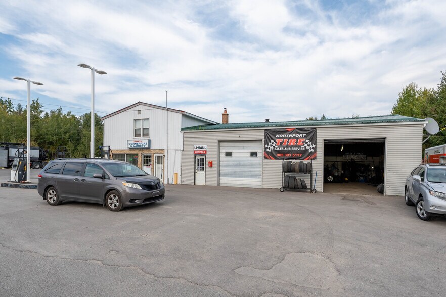 More Photos Of 15995 ON-12 Hwy, Scugog Auto Repair For Sale