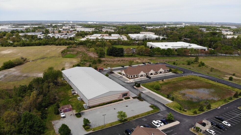 More Photos Of 545 Beckett Rd, Logan Township Medical For Lease