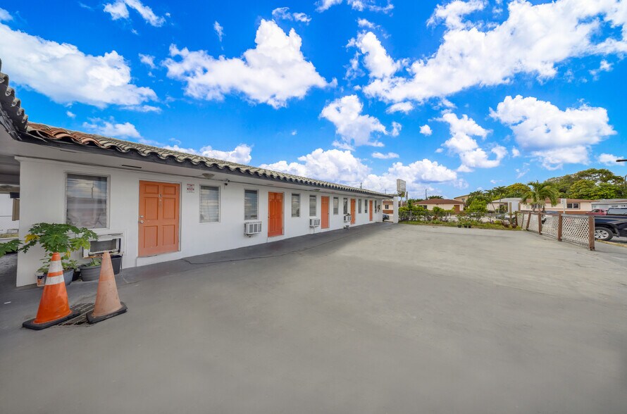 More Photos Of 4831 W Flagler St, Coral Gables Apartments For Sale