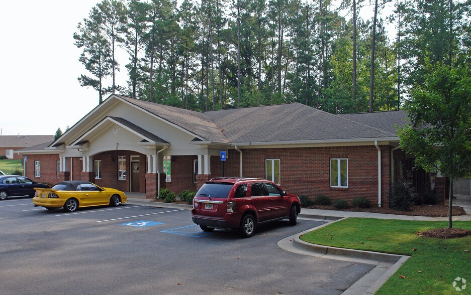 More Photos Of 1585 Highway 34, Newnan Medical For Lease