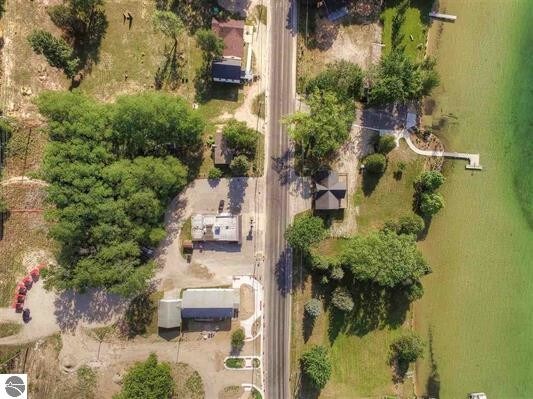 More Photos Of 7262 Cairn Hwy, Kewadin Service Station For Sale