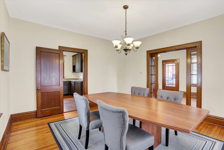 More Photos Of 27 S 34th St, Camp Hill Office For Lease