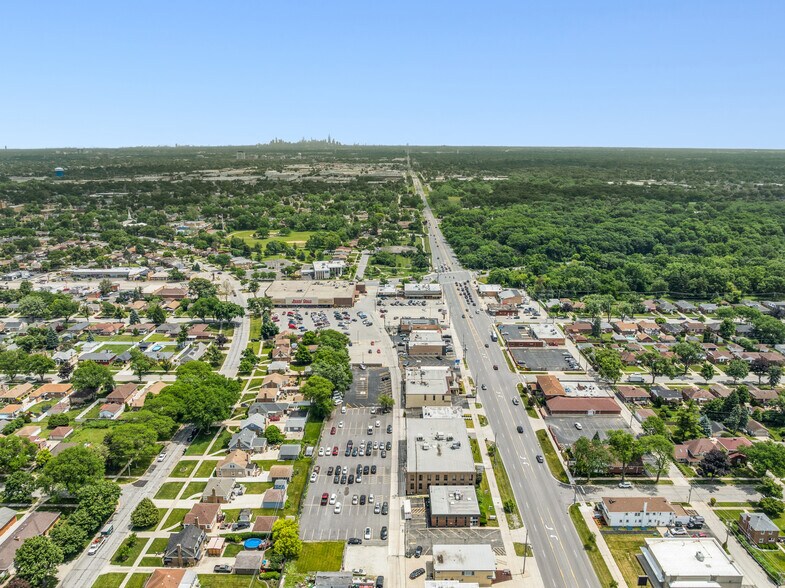 Primary Photo Of 10500 W Cermak Rd, Westchester Bank For Sale