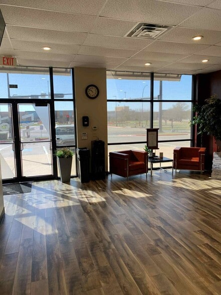 More Photos Of 6401 New York Ave, Arlington Unknown For Lease