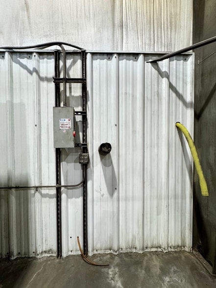 More Photos Of 3521 Antelope Ave, Kearney Manufacturing For Sale