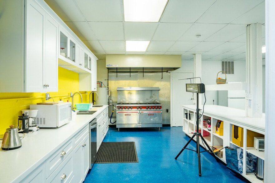 More Photos Of 2054 Neenah Rd, Montross Schools For Sale