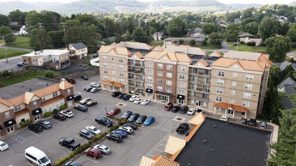 Primary Photo Of 511 Burroughs St, Morgantown Apartments For Lease