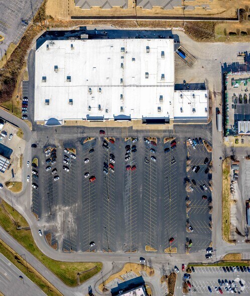 More Photos Of 308-356 Cox Creek Pky, Florence Storefront For Lease