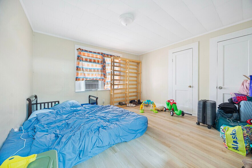 More Photos Of , Lake City Multifamily For Sale