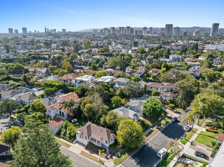 More Photos Of 10301 Mississippi Ave, Los Angeles Multifamily For Sale