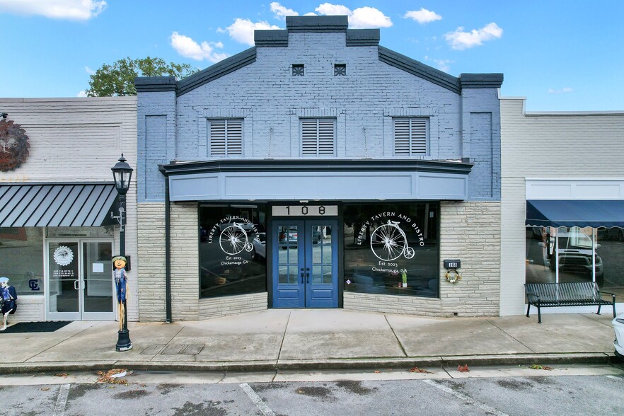 Primary Photo Of 108 Gordon St, Chickamauga Restaurant For Sale