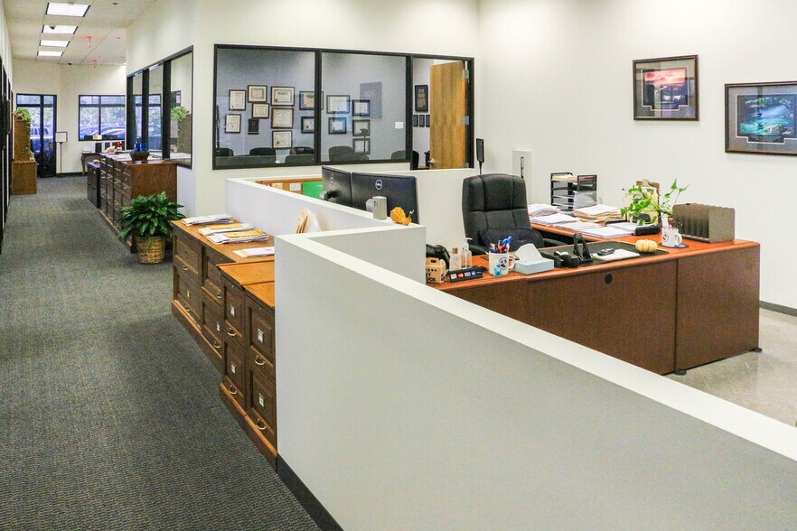 More Photos Of 23046 Avenida de la Carlota, Laguna Hills Office For Lease
