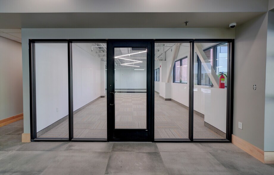 More Photos Of 3725 W 4100 S, Salt Lake City Medical For Lease