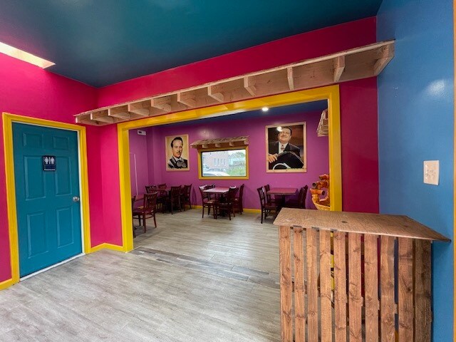 More Photos Of 602 Union Ave, Bridgeport Restaurant For Sale