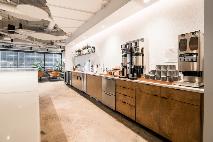 More Photos Of 1801 California St, Denver Coworking Space