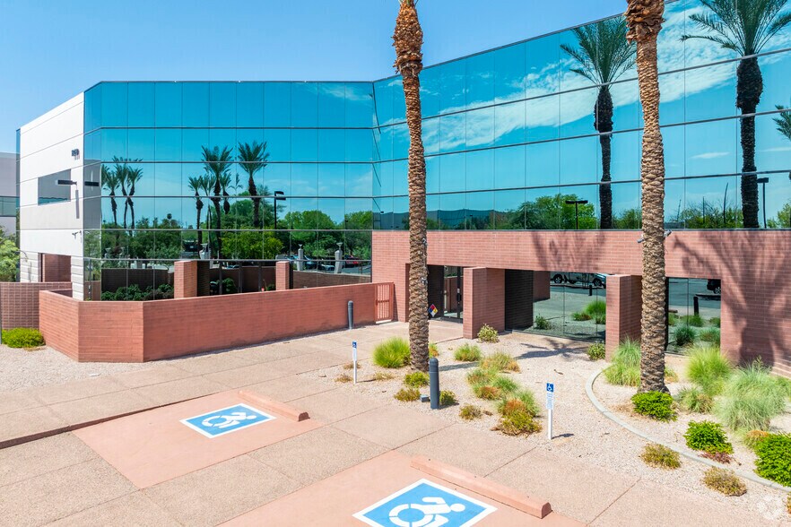 More Photos Of 1320 W Auto Dr, Tempe Industrial For Sale