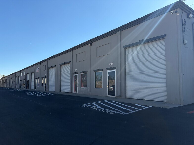 More Photos Of 3465 Lee Blvd, El Paso Unknown For Lease