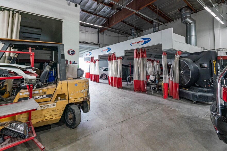 More Photos Of 12301 Sherman Way, North Hollywood Warehouse For Sale