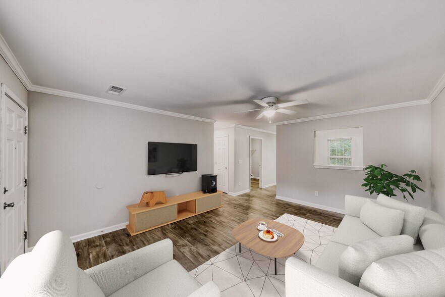 More Photos Of 100-202 Oak Bluff Dr, Athens Apartments For Sale