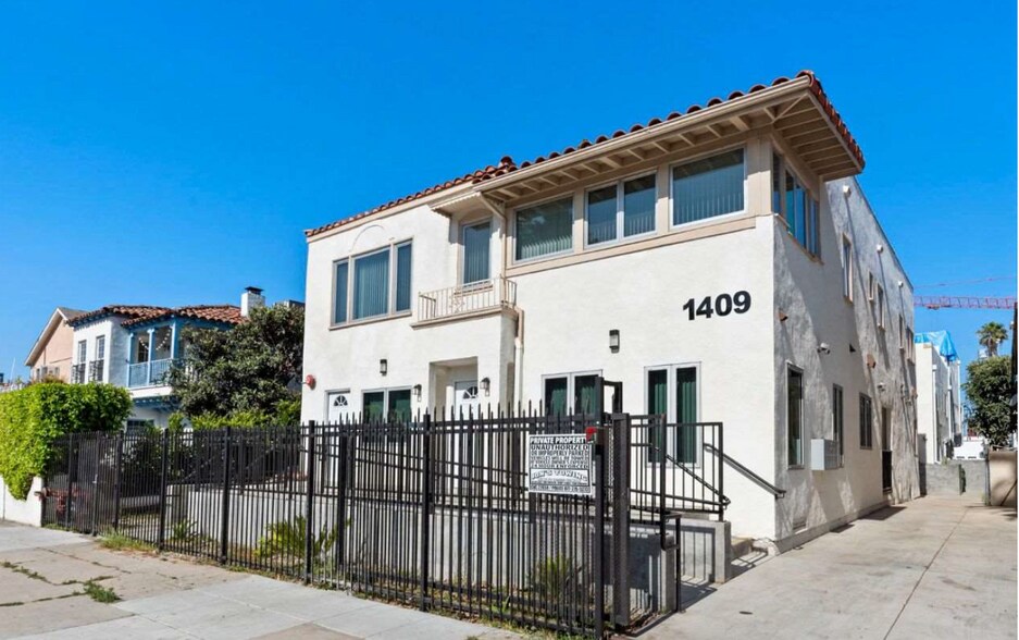 More Photos Of 1409 N Hobart Blvd, Los Angeles Apartments For Sale
