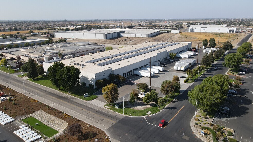 More Photos Of 17995 Murphy Pky, Lathrop Industrial For Sale