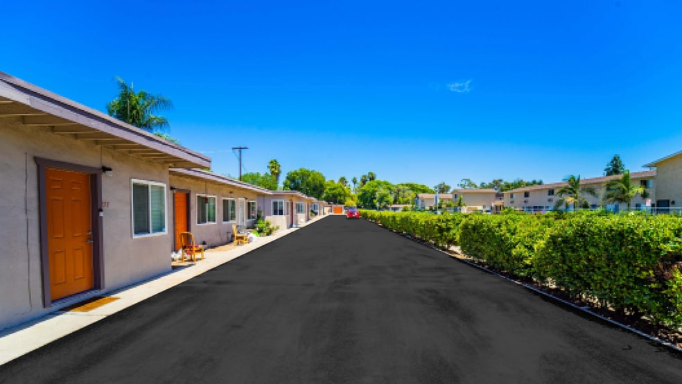 More Photos Of 275-299 S Mollison Ave, El Cajon Apartments For Sale