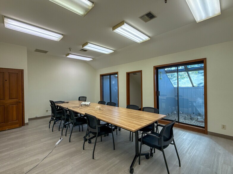 More Photos Of 101 Wikiup Dr, Santa Rosa Office For Sale
