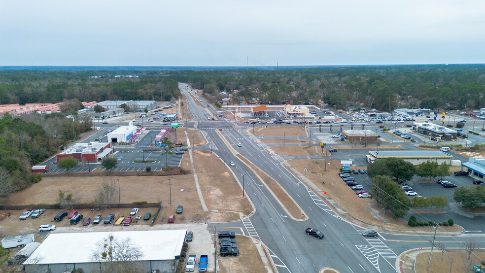 More Photos Of 762 Veterans Pky, Hinesville Restaurant For Sale