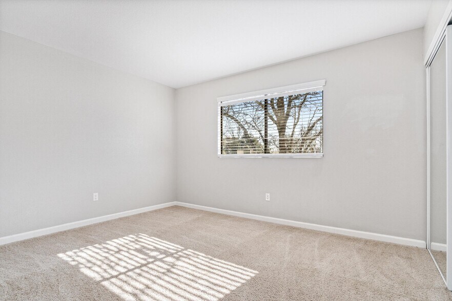 More Photos Of 505-531 Capps Ln, Ukiah Apartments For Sale