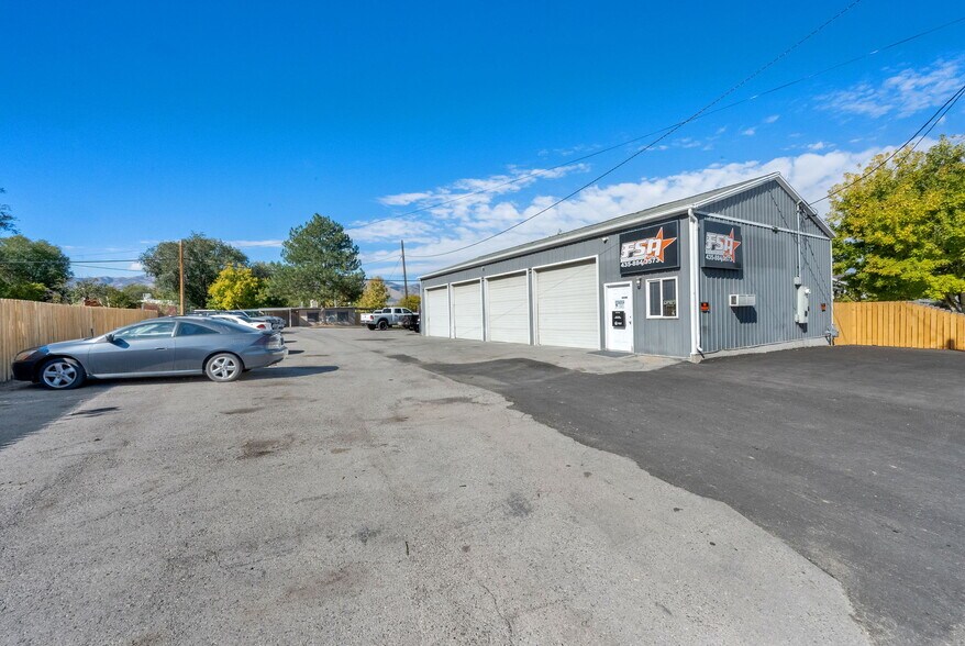 More Photos Of 51 N Hale St, Grantsville Auto Repair For Sale